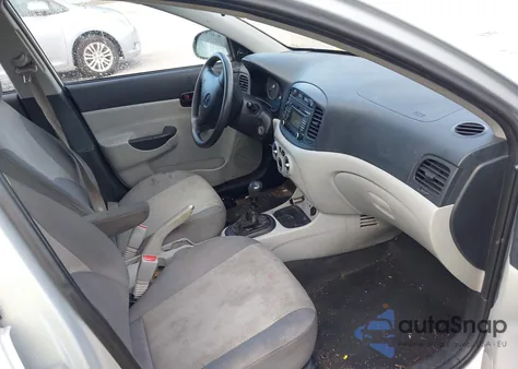 2010 Hyundai Accent Gls z USA, uszkodzony, nr VIN KMHCN4AC0AU430163